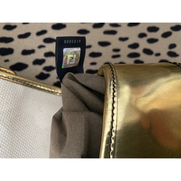 Vintage 00's Fendi Canvas And Gold Patent Leather B. Bag - Picture 7 of 8